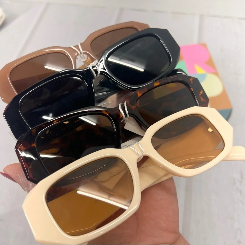 Oversized Square Brown Sunglasses UV400 Retro Fashion Thick‎ Frame Women